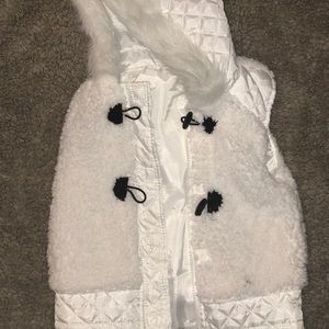4T Girls Hoodie Vest